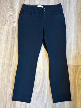 Anthropologie The Essential Slim Pants Size 2 black